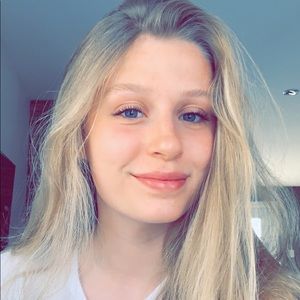 Meet your Posher, Émilie